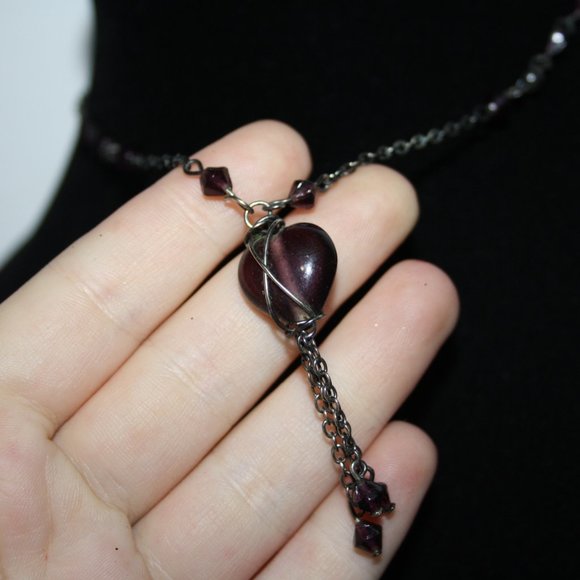 Vintagejelyfish Jewelry - Beautiful silver and purple glass heart necklace